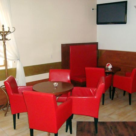 Motel Zacisze Ломжа Экстерьер фото
