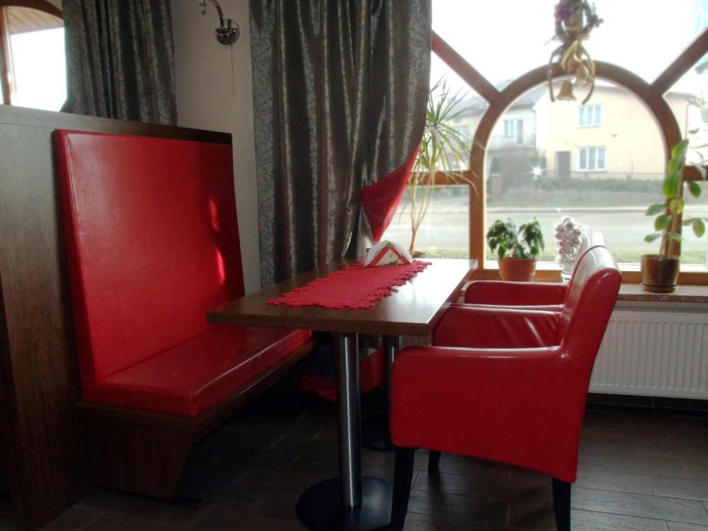 Motel Zacisze Ломжа Экстерьер фото
